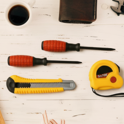 4 In 1 Hand Tool Kit Maintenance Repair Kits (1 Set)