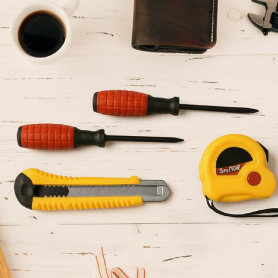 4 In 1 Hand Tool Kit Maintenance Repair Kits (1 Set)