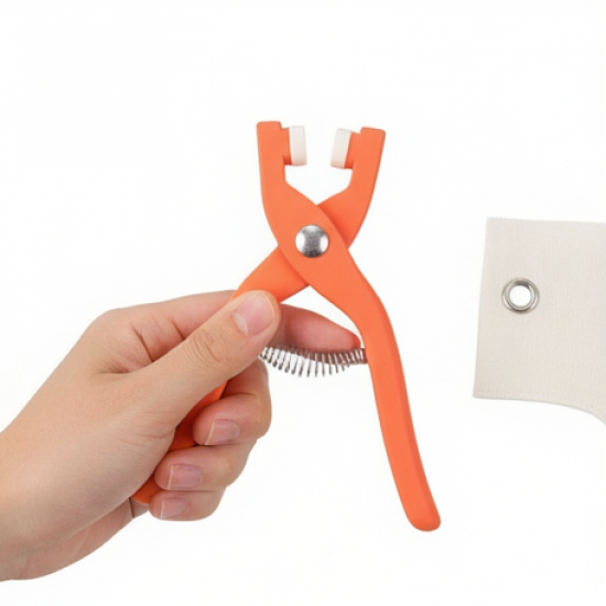 Hole Pliers Eyelets for Clothes Buckle Installation Tool for Clothing Sewing (1 Pc)