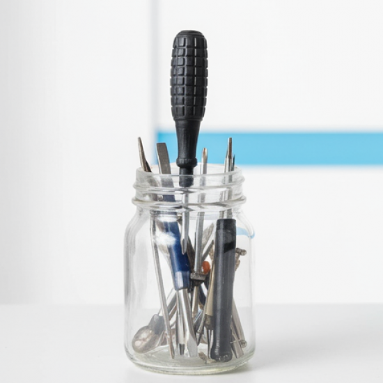 Small Cross-Head Screwdriver for Appliances